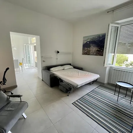 Appena Ristrutturato Apartment *